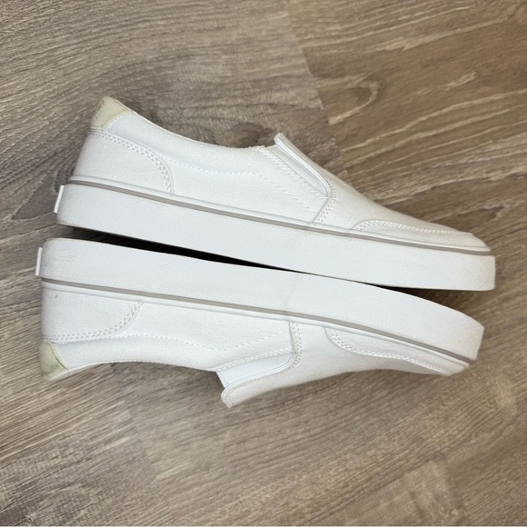 Splay Freestyle Slip On Sneaker M9.5/W11 White Casual Barefoot Minimalist Shoe main image 8